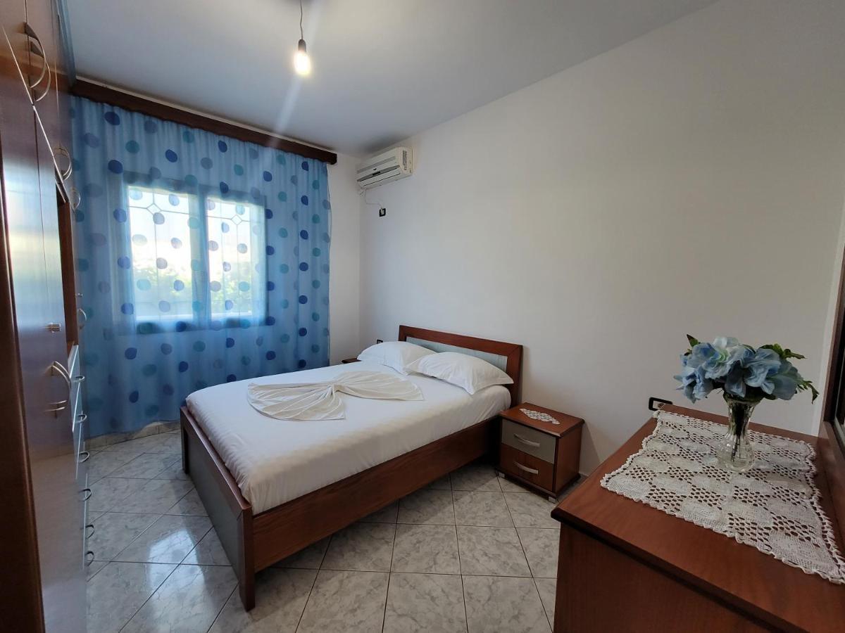 Petrefi Apartments Ksamil Exterior photo
